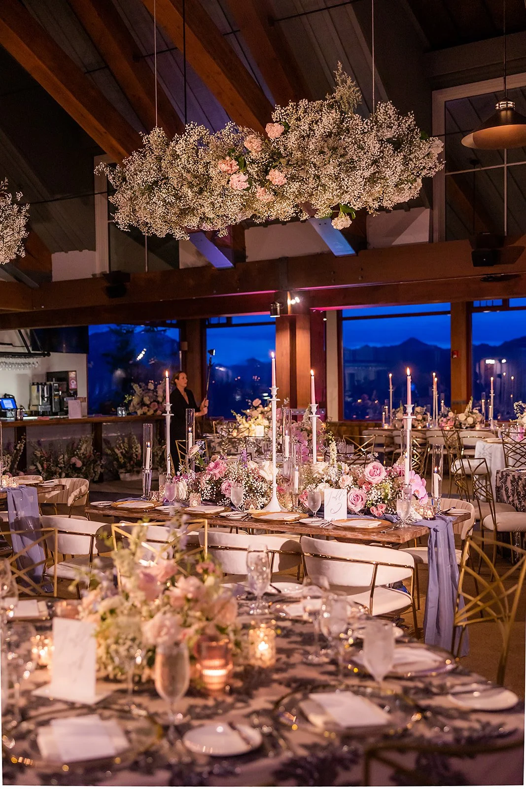 Floral install and guest tables at Little Nell Sundeck