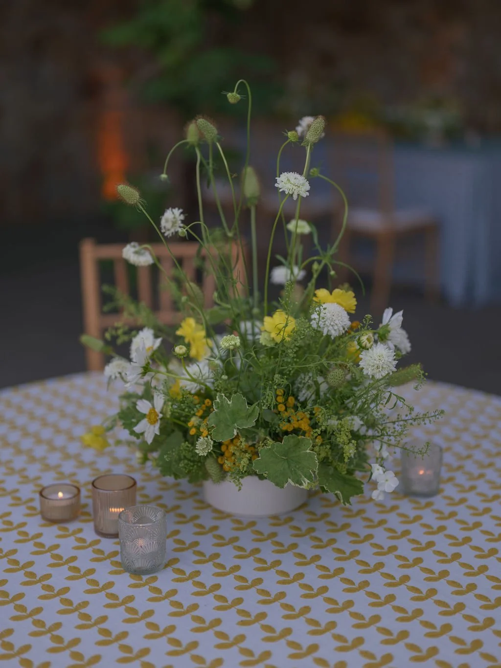 Italian themed florals on Santolina Golden Linen BBJ
