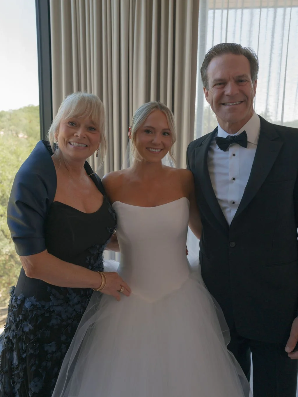 Bride with family before the wedding ceremony