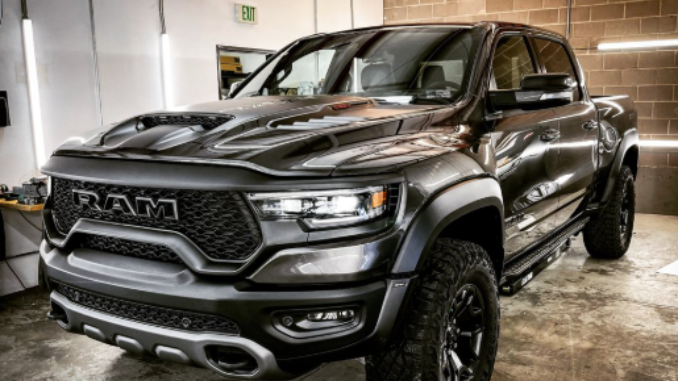Denver Vinyl Wrap: Turn Your Vehicle into a Mobile Business Asset