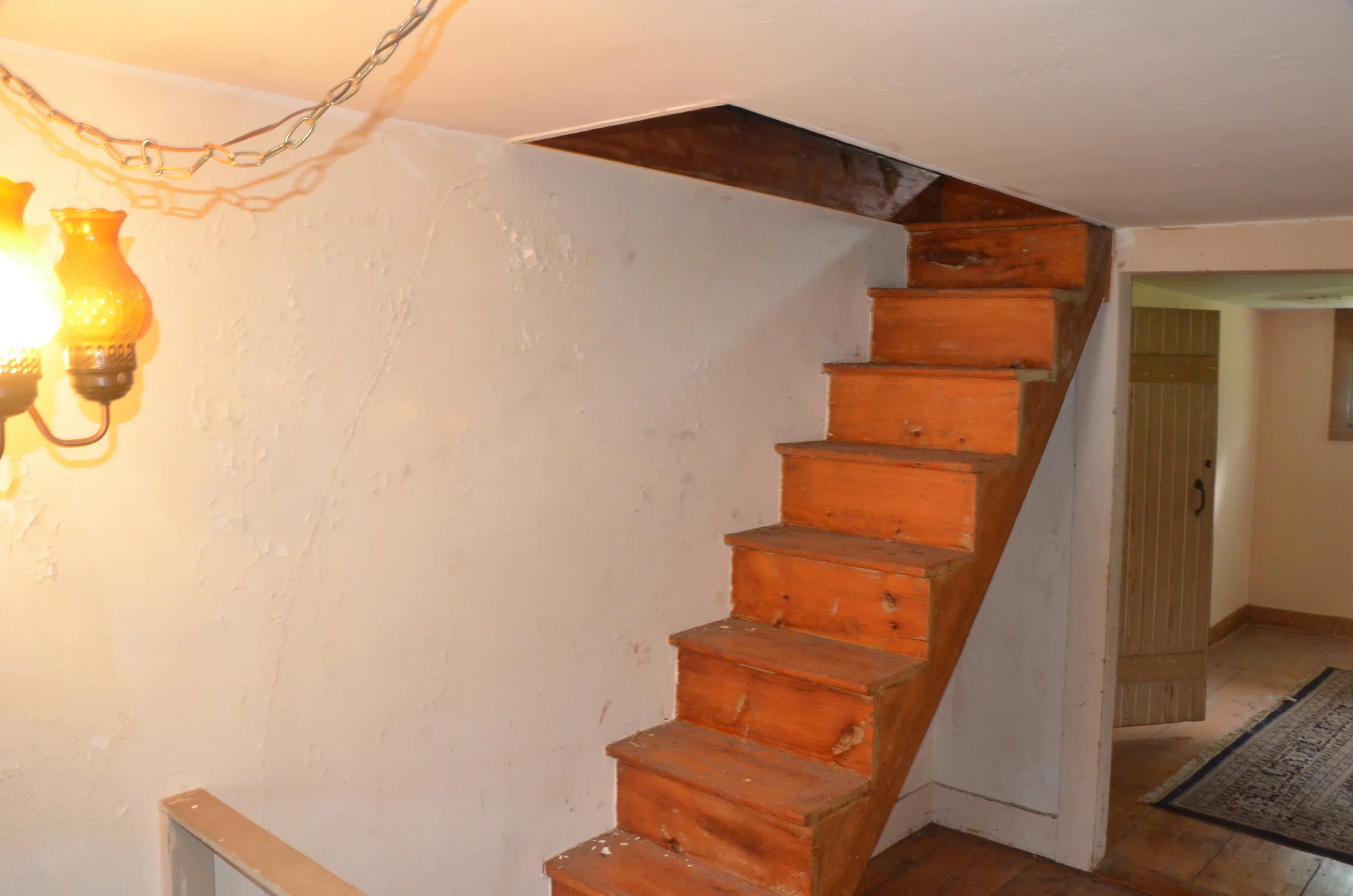 Medium Attic Stairs