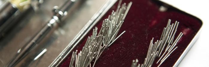Korean_acupuncture_needle_set.jpg