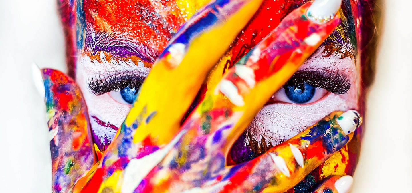 paint-2985569_1920-1440x675.jpg