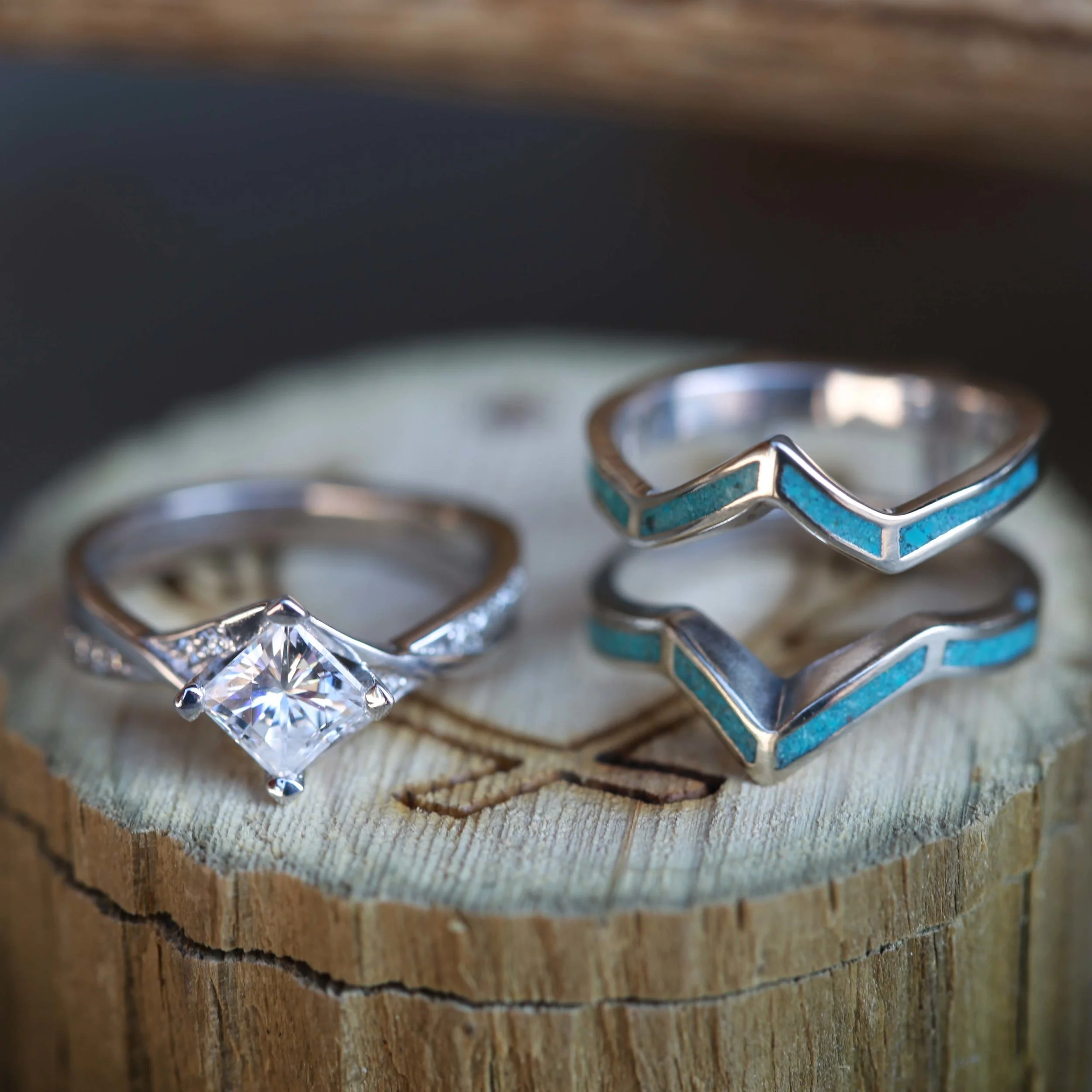 1ct ENGAGEMENT RING WITH TURQUOISE RING GUARD IN 14K GOLD (available in