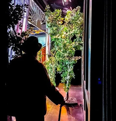 John Ahlin backstage about to make his first entry of the evening as Sir John Falstaff in The Merry Wives of Windsor.