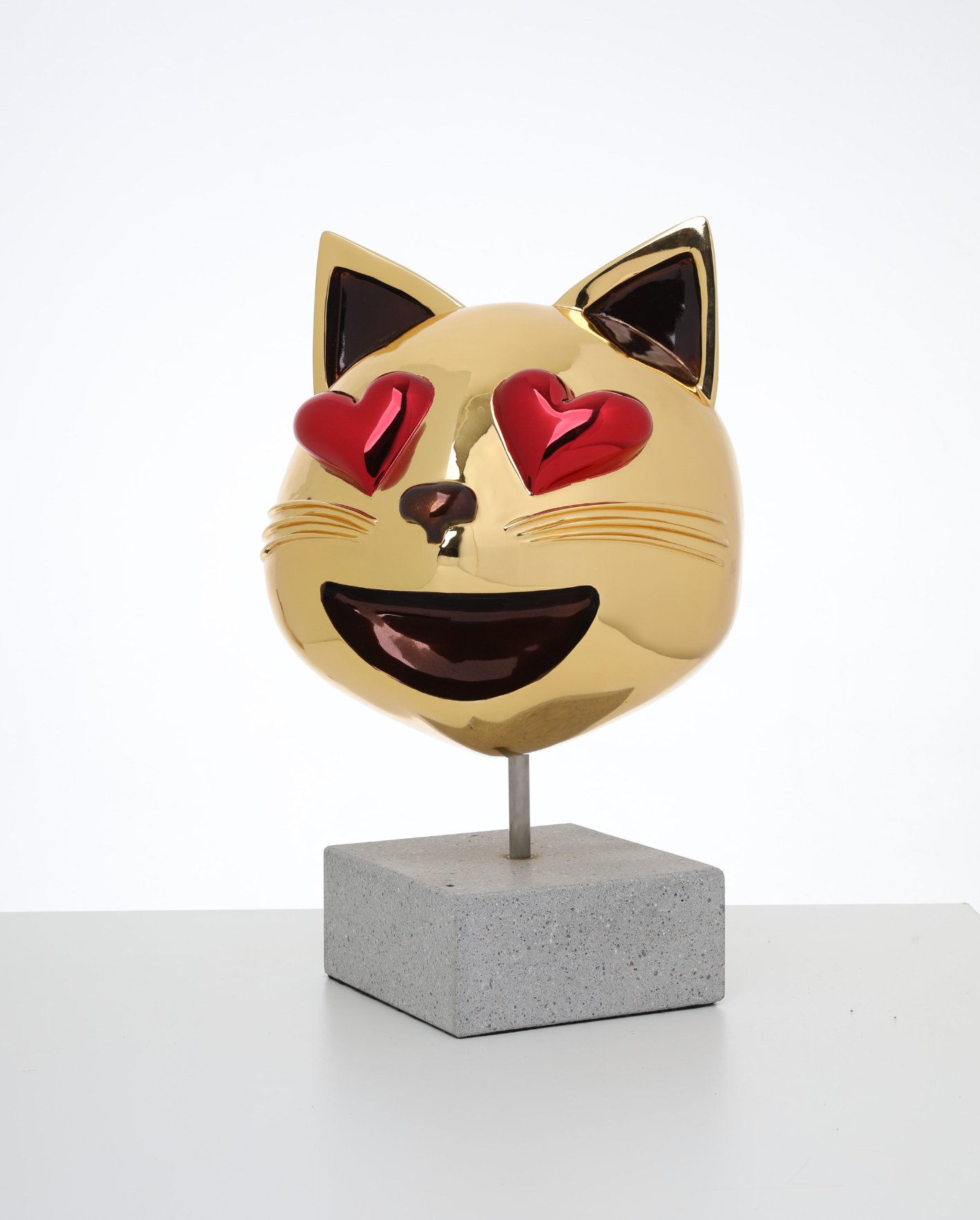 Emoji-studio-side-profile-cat-chrome.jpg
