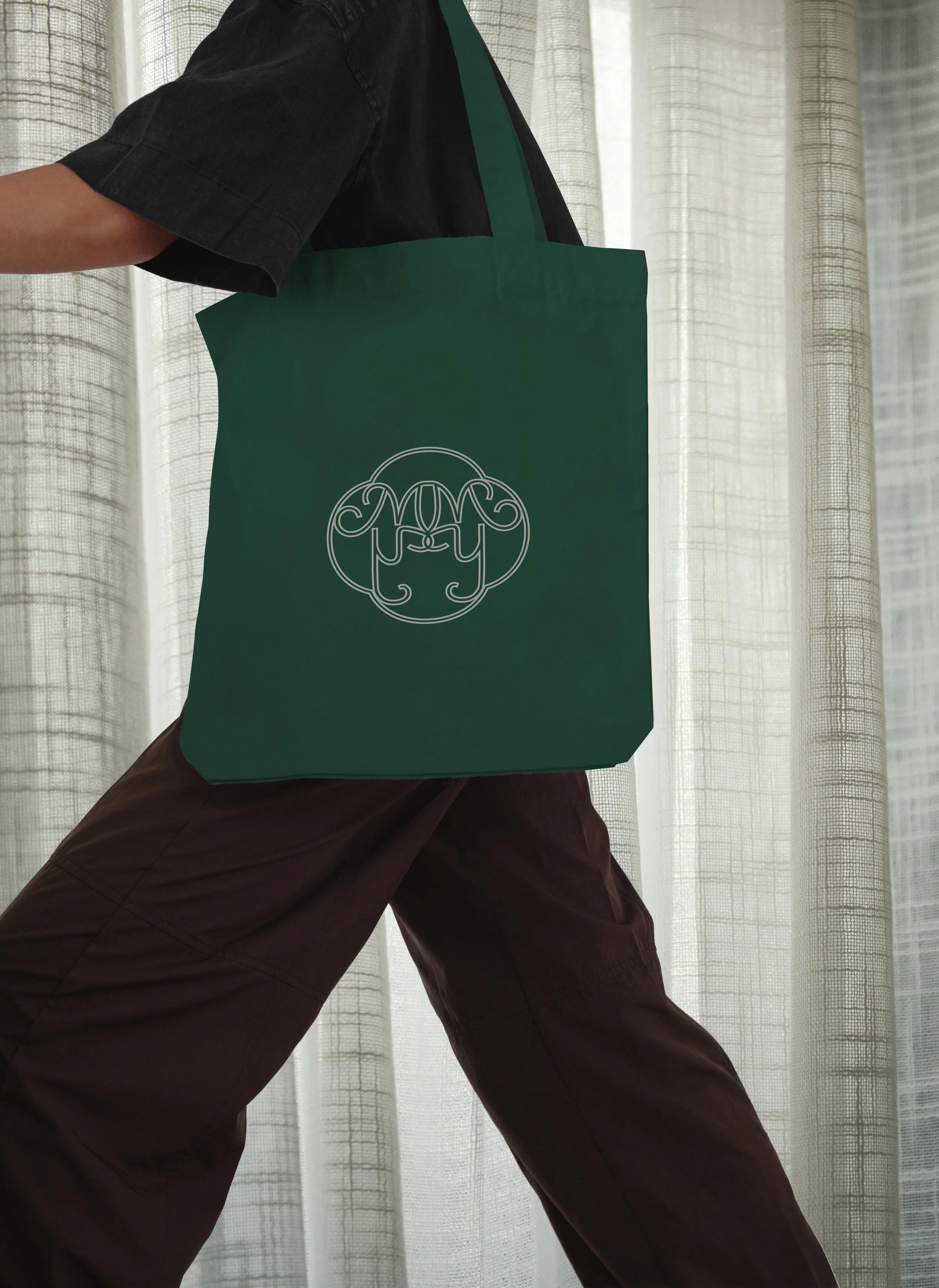 maison-you_TOTE-BAG-MOCKUP-05.jpg