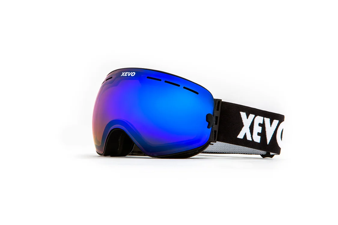 XEVO_OPTICS_B2_BlackFrame_bluepolarized.jpg