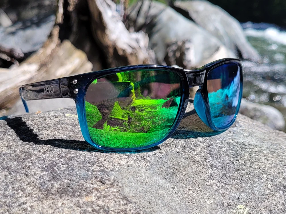 POLARIZED XV BLUE LAGOON GREEN MIRROR — Xevo Optics display picture 1