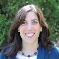 PhotoElizabethRoberto_smaller.jpg
