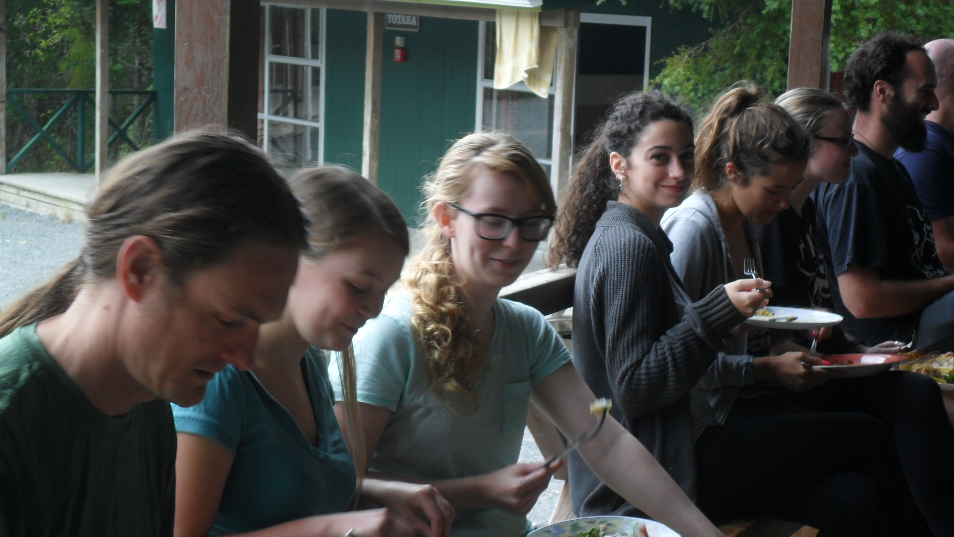 Greg and his students dining al fresco