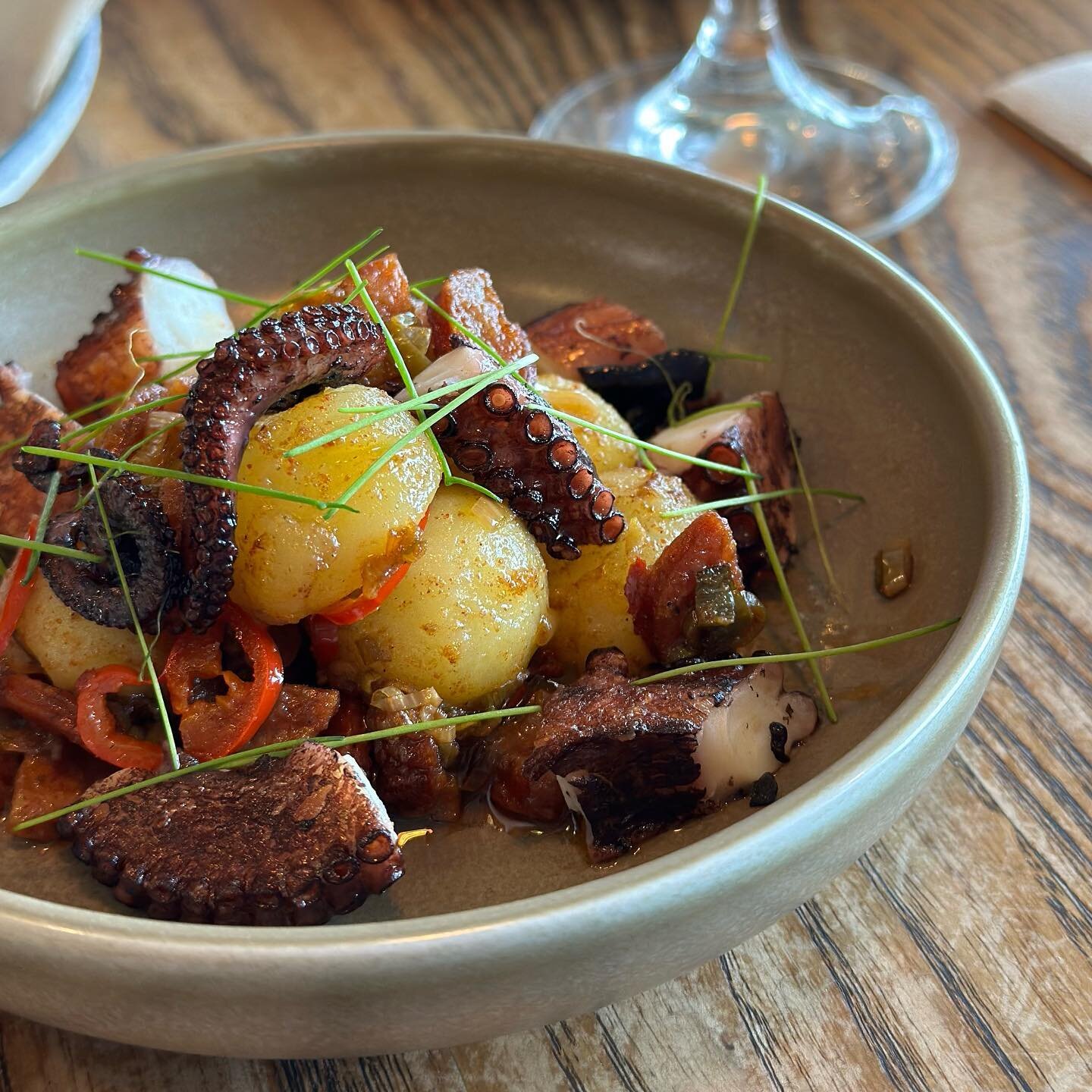 Our favourite dish&hellip; we have ordered seared octopus with chilli &amp; spring onion mojo, spanish chorizo &amp; confit potatoes every visit to @coneandflower &amp; it&rsquo;s on their seafood pop-up menu @hungermongernz &hellip;if you&rsquo;re l