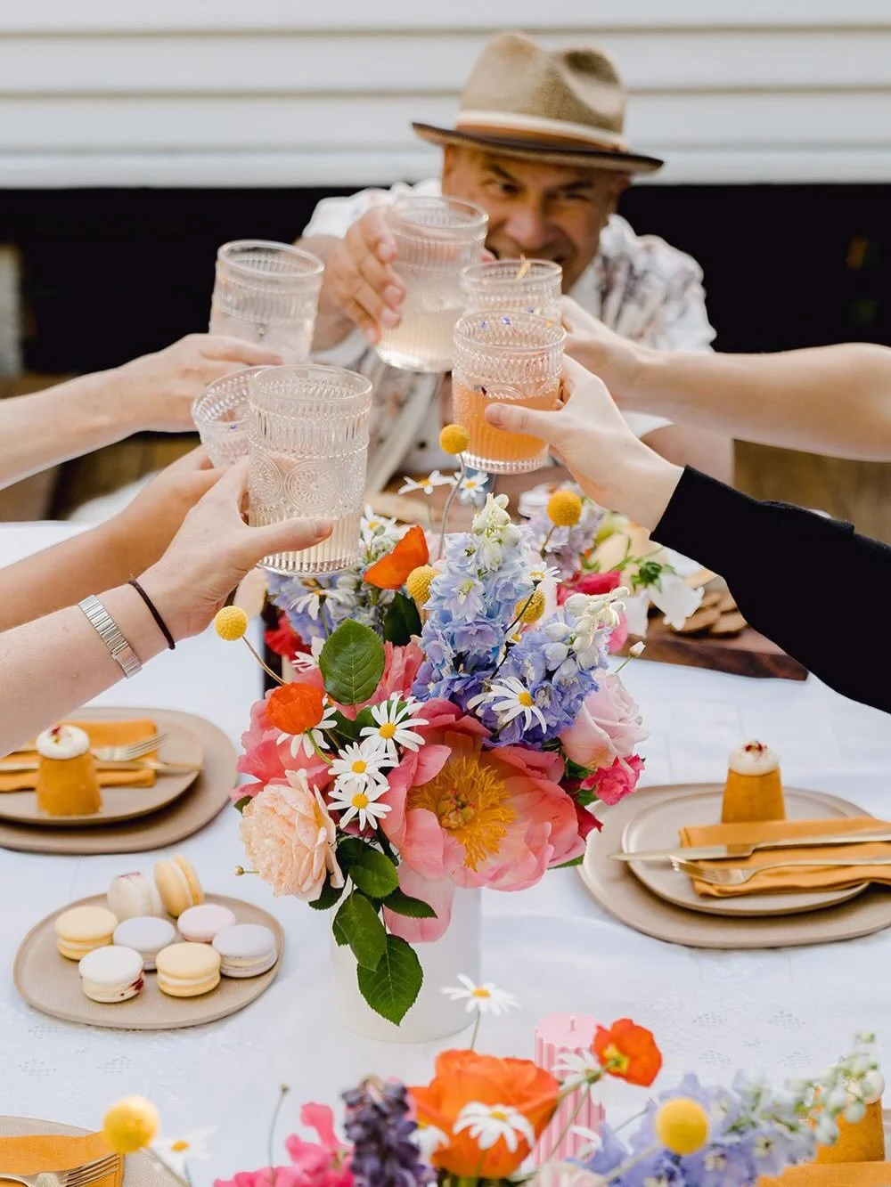 🎉 Six Barrel Soda are celebrating ONE year in Hawke&rsquo;s Bay 🎉

Made with real ingredients like New Zealand citrus, central Otago cherries, organic ginger, organic rose petals, and fair-trade organic cane sugar to make natural drinks that taste 