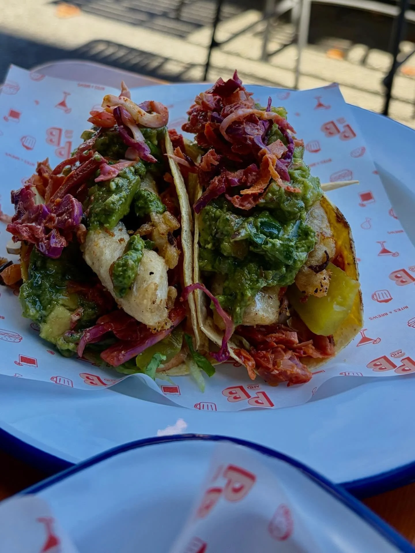 Fish taco, slaw and avo salsa&hellip; our favourite shared bite from yesterday&rsquo;s lunch @pattieandbrioche 

#lovehavelocknorth #eatdrinkhawkesbay #eatdrinkaotearoa #thefoodieinc