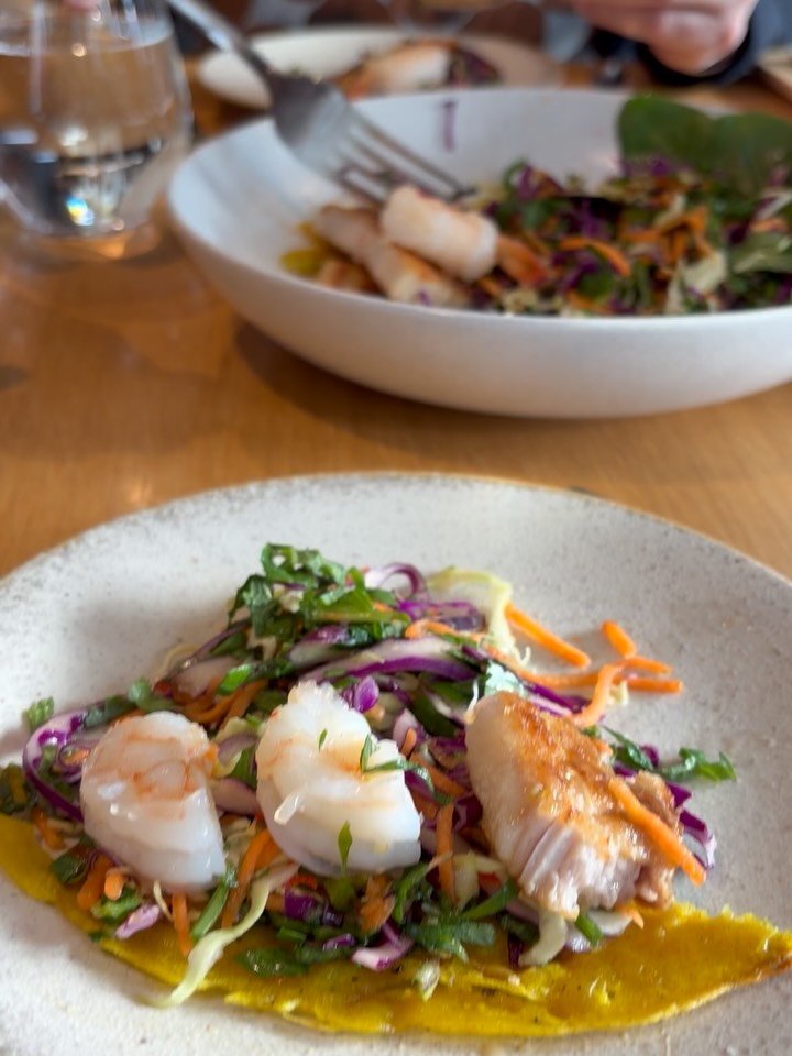 Loving the punchy fresh flavours of the Vietnamese pancake with pork belly, prawns, nuoc cham, coriander &amp; mint 🥗 

The perfect dish to share if you want something light to complement #5anddine winter warmer lunch specials -  running throughout 