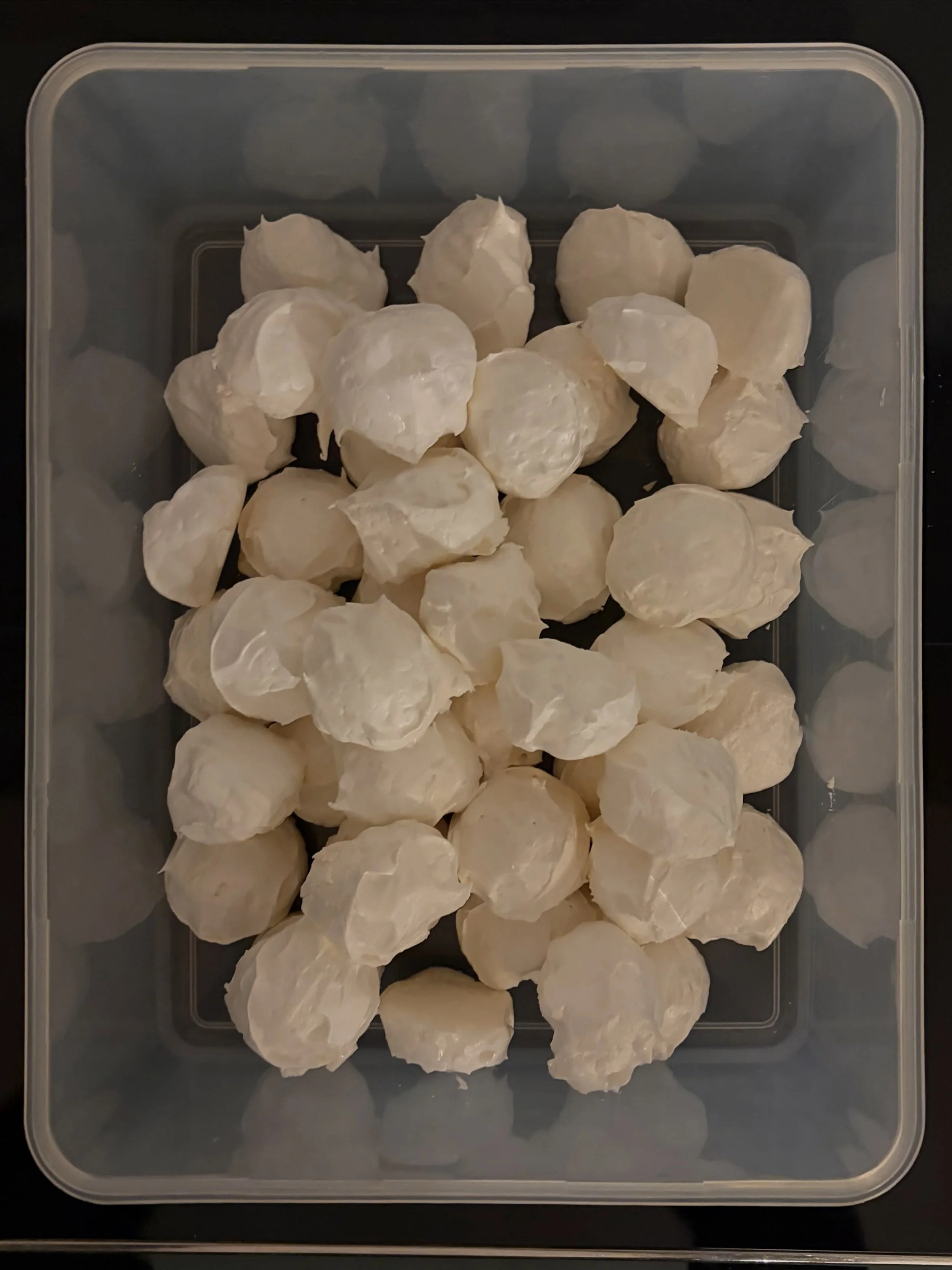 Meringues&hellip; two batches done, two to go!

Making enough bite-sized meringues for 70 guests at @kim.d.lowe very special &ldquo;0&rdquo; birthday. And making chocolate mousse to use up egg yolks so that&rsquo;s a bonus!

#meringues #eatdrinkhawke