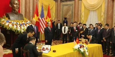 Navistar and its Vietnam Distributor sign MOU to export up to $1.8 billion in vehicles and parts to Vietnam over next 10 years.