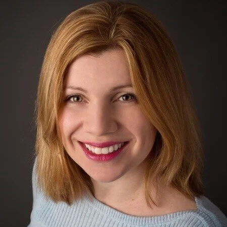 Julia Lyubomirsky W’99