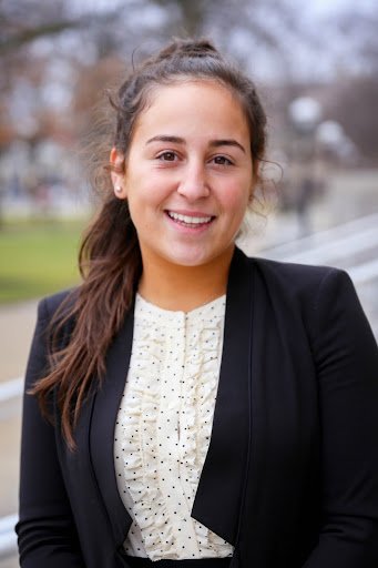 Marina Gialanella C'20