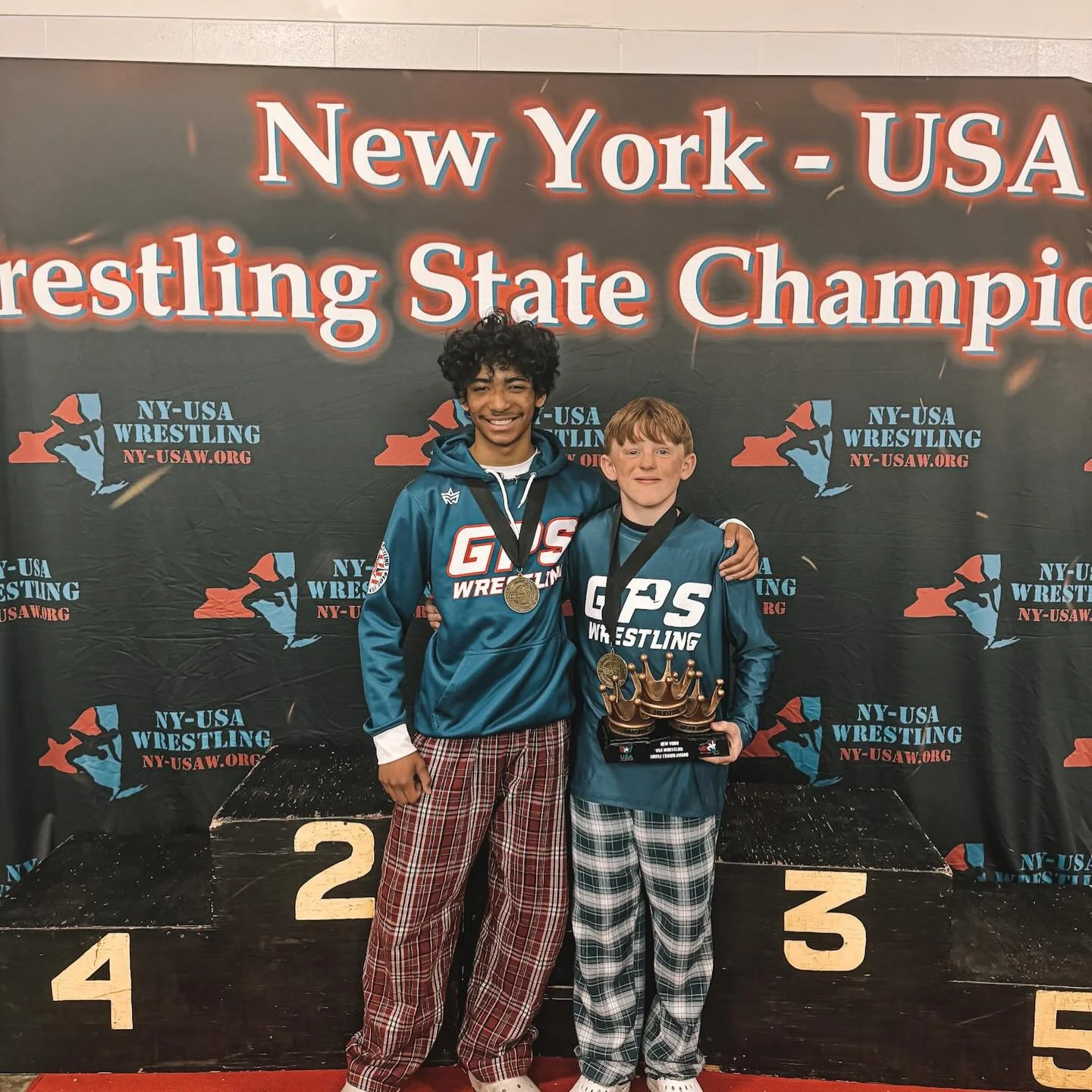 Congratulations to Nick Hobson and Elijah Carrasco on their 14U Freestyle State titles! Huge shoutout to Nick for securing the Triple Crown by taking 1st in all 3 styles 👑👑👑

Both hammers will represent Team NY at the 14U National Duals in Tampa, 