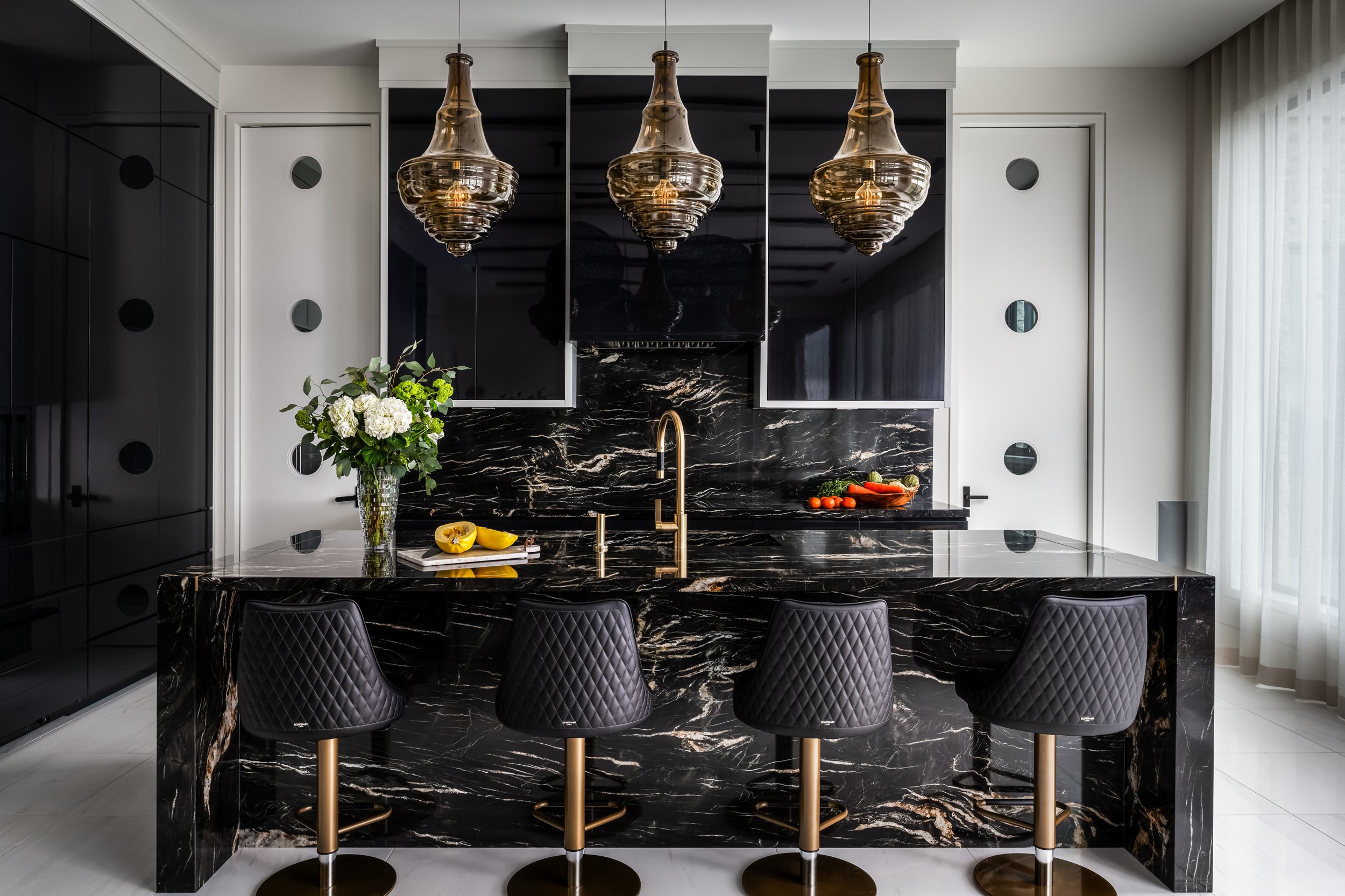 Douglas Design Studio_6 Angelbluff Crt__4556.jpg