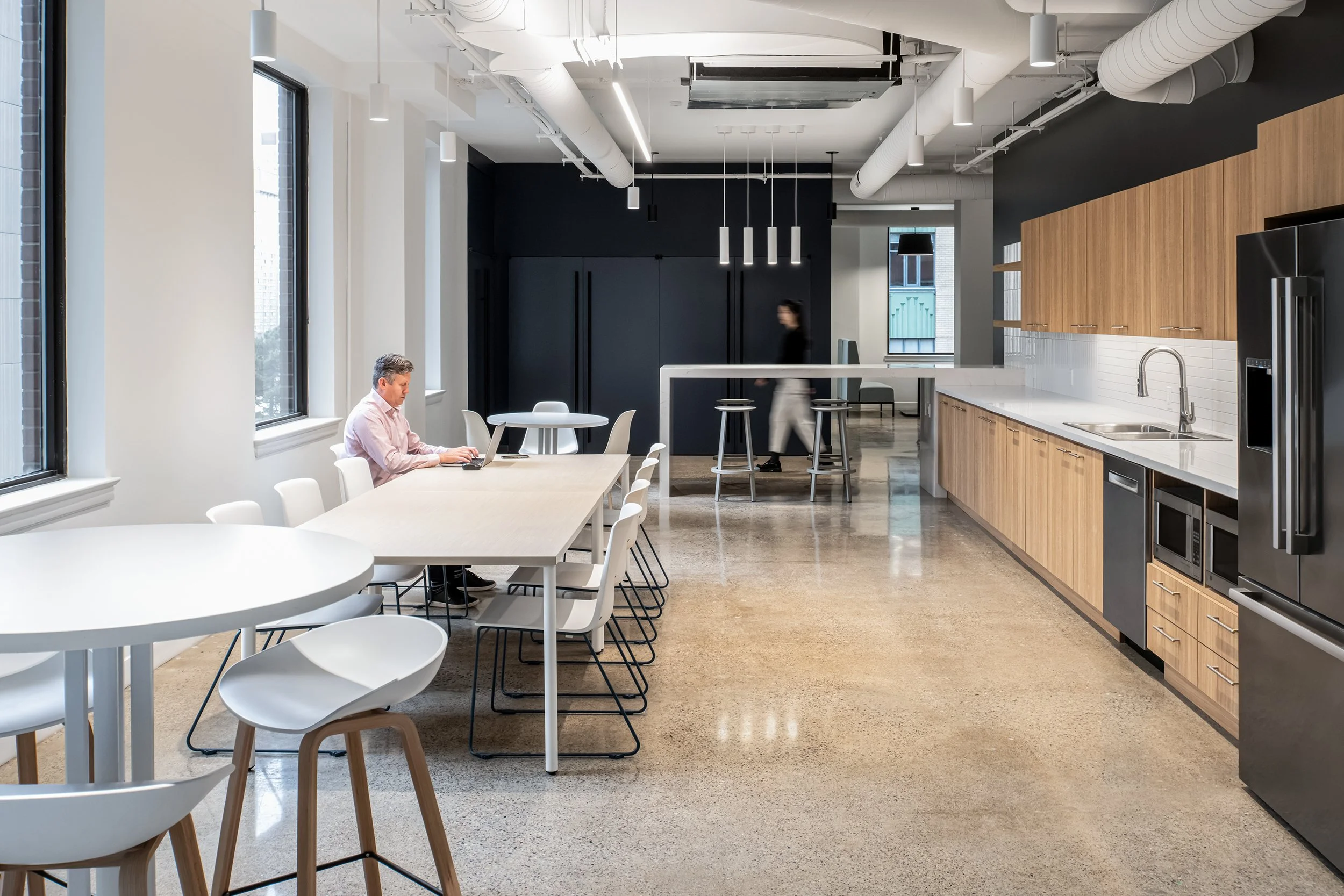 Kasian_67 Richmond St W_9462.jpg