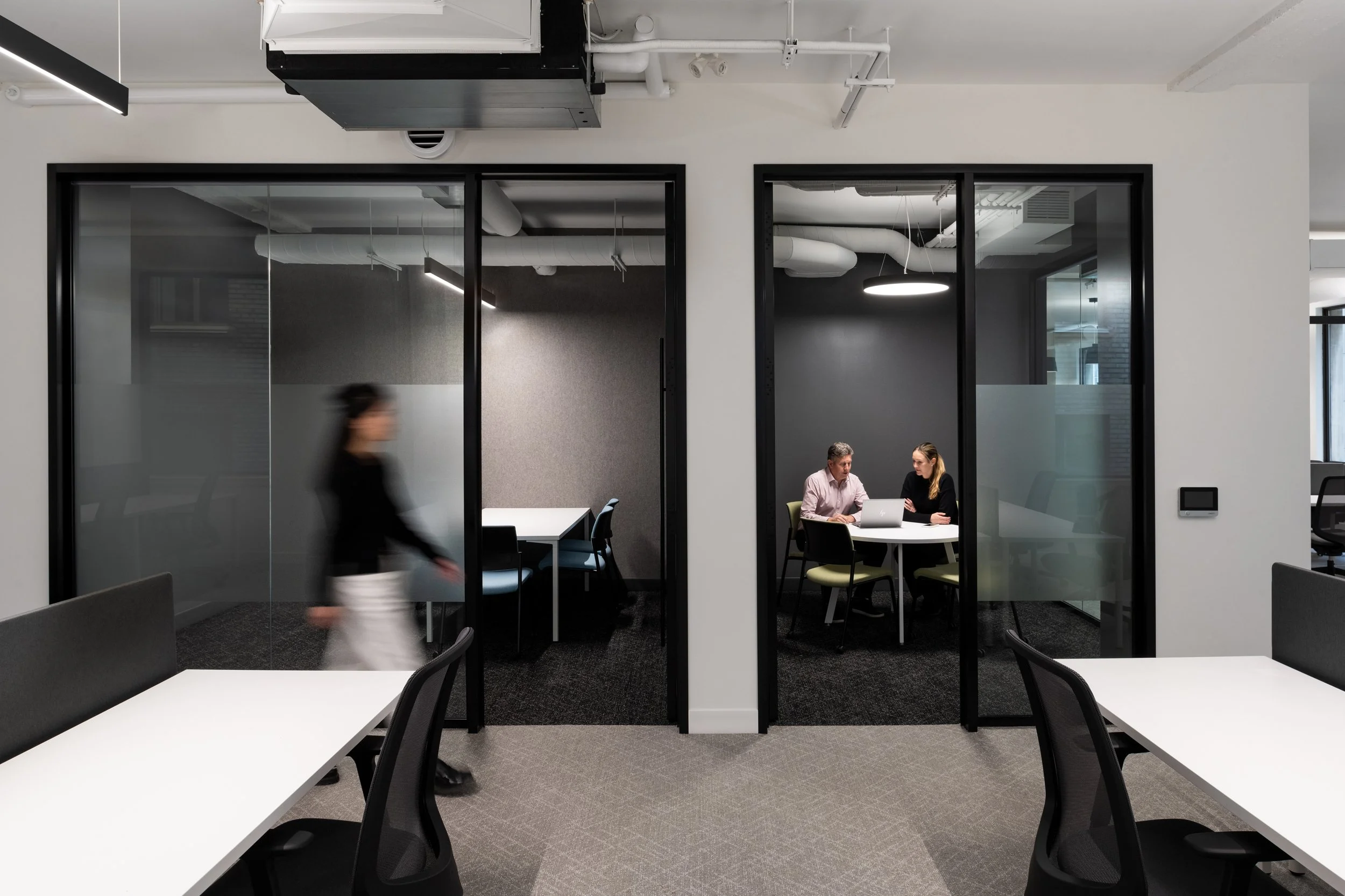 Kasian_67 Richmond St W_9637.jpg