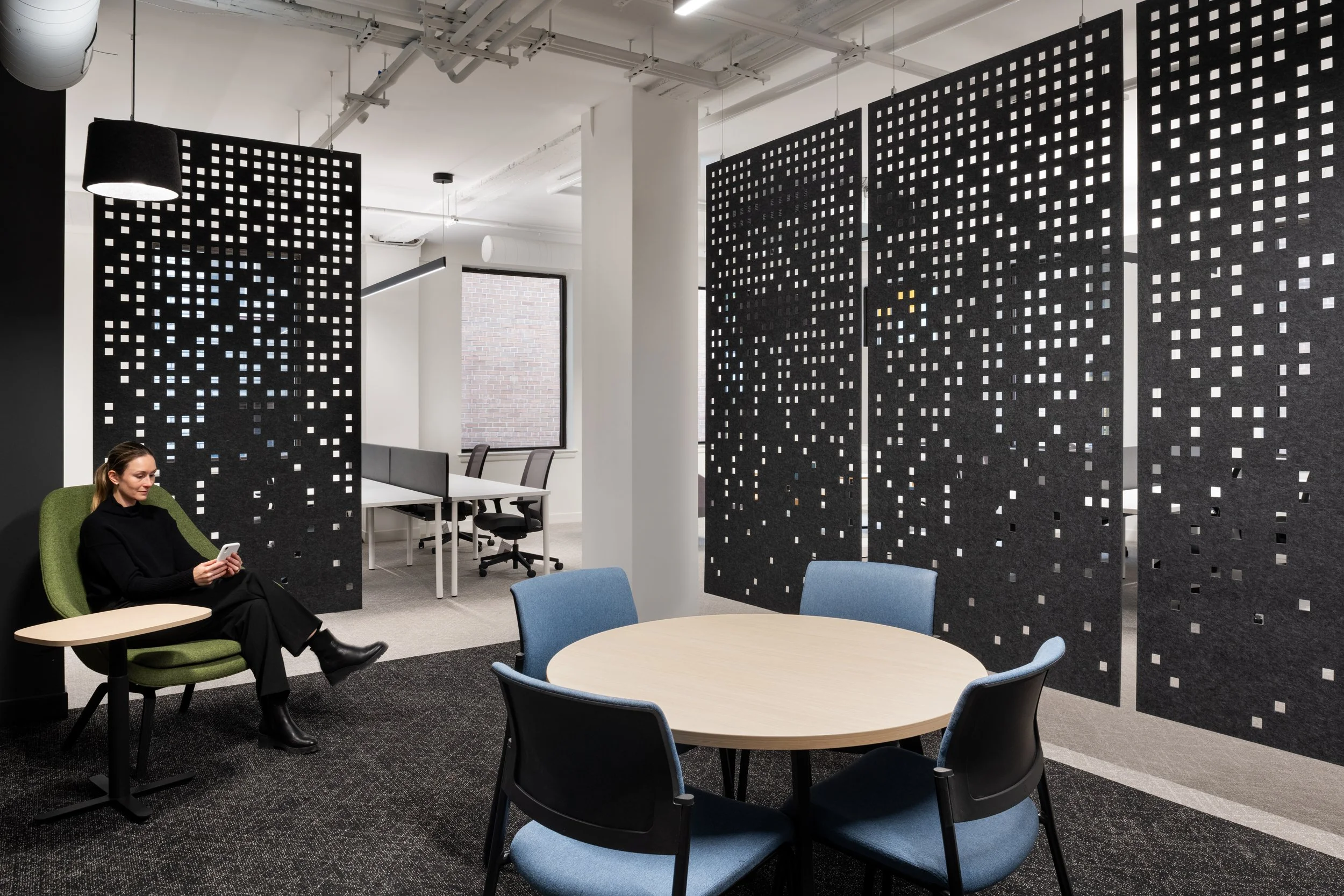 Kasian_67 Richmond St W_9706.jpg