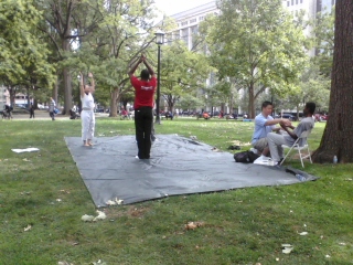 yoga in the park 3.jpg