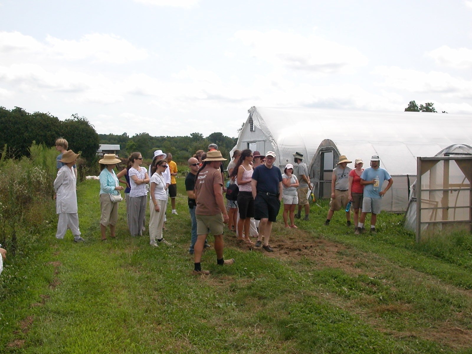 Farm Tour Group 2011.JPG