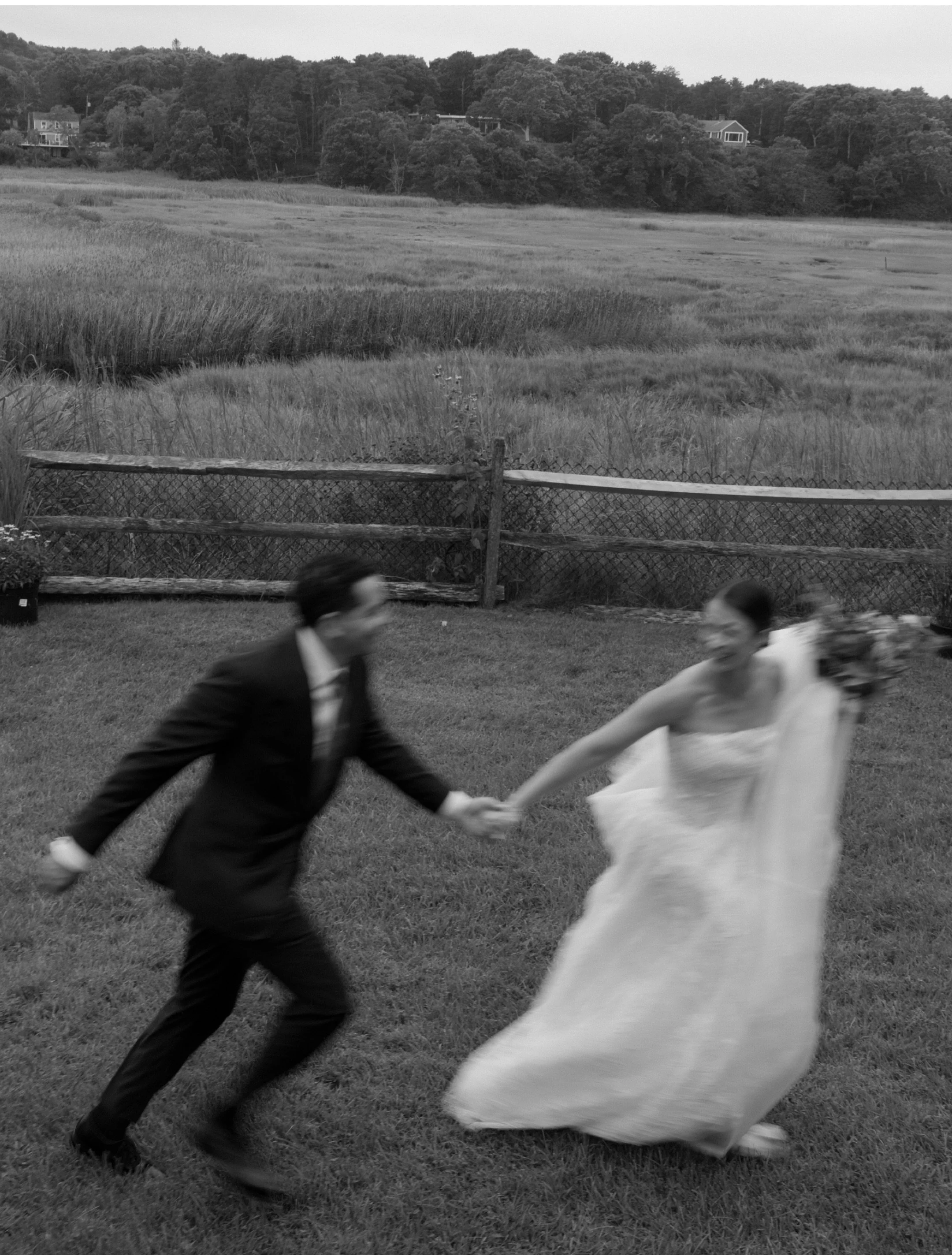Allie &amp; Doug with a little rain and a lot of sun. 

Planning by @brantwood_events