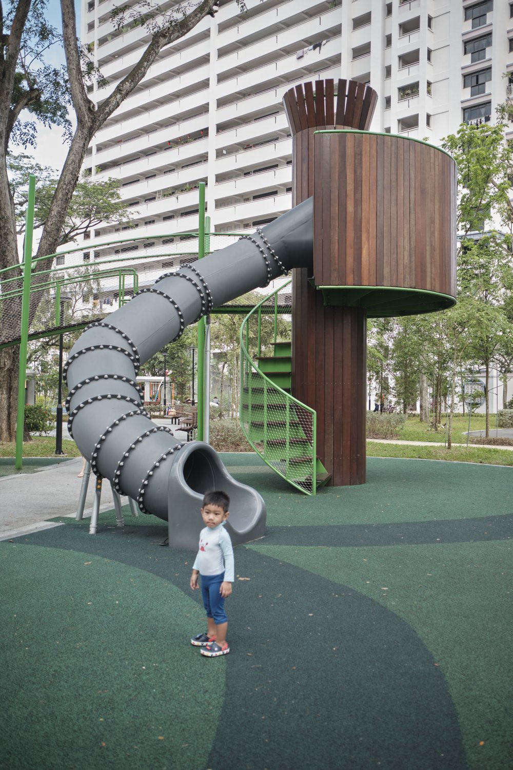  This weekend, we started off by returning to Play @ Heights Park, a truly wonderful play concept area that comprises of a sand, water and conventional slide play areas. 