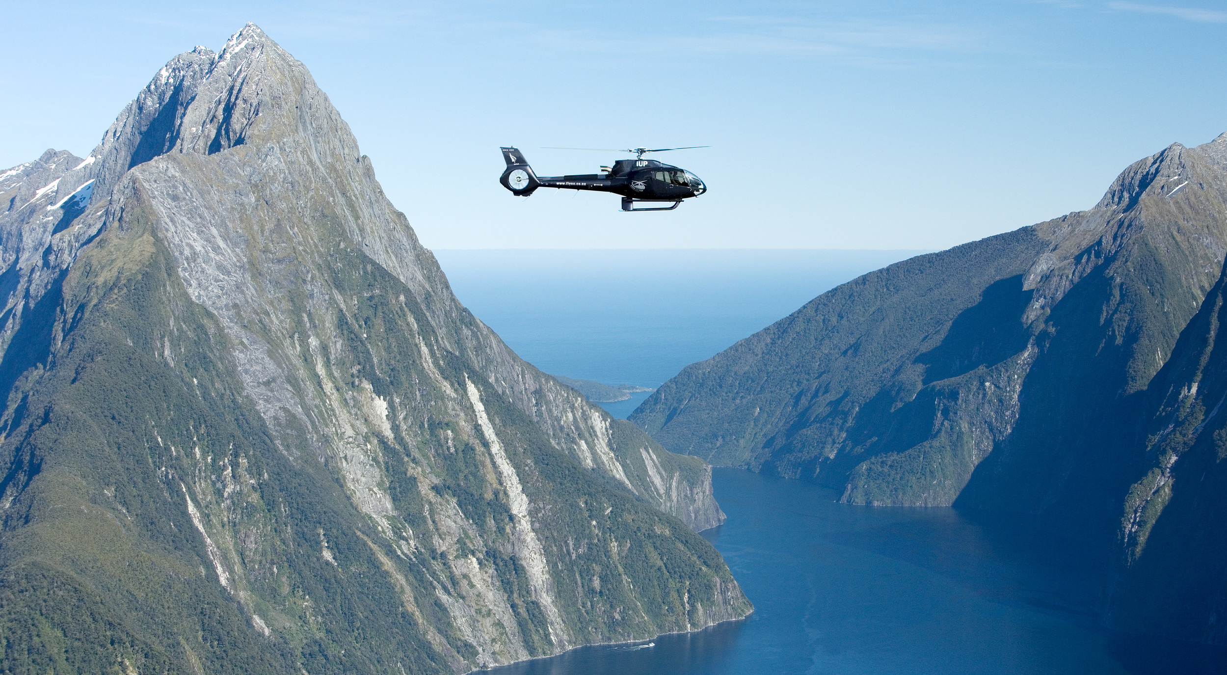 MILFORD AND FIORDLAND HIGHLIGHTS
