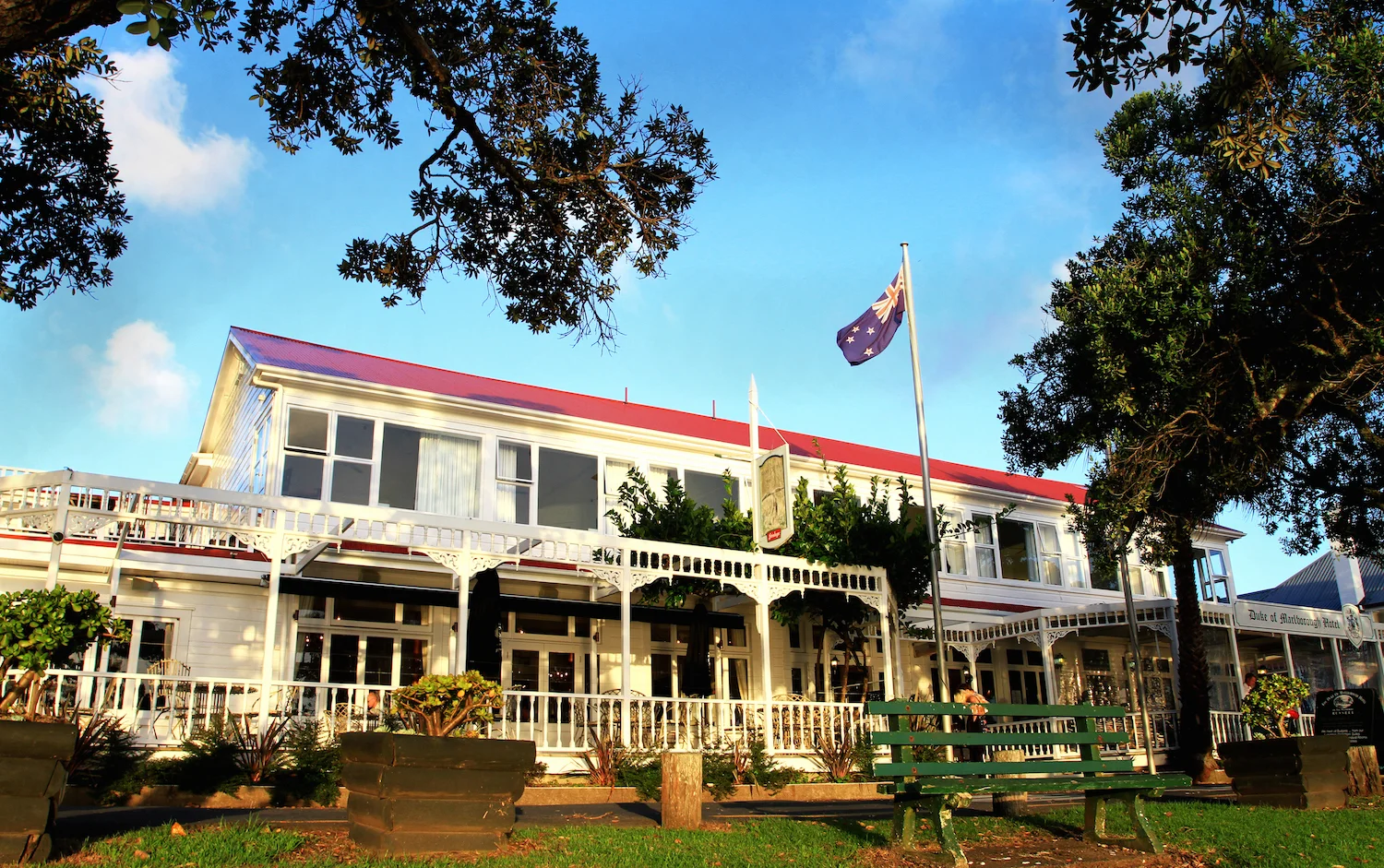 THE DUKE OF MARLBOROUGH HOTEL