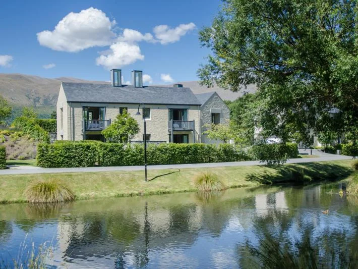 MILLBROOK RESORT - STREAMSIDE VILLAS