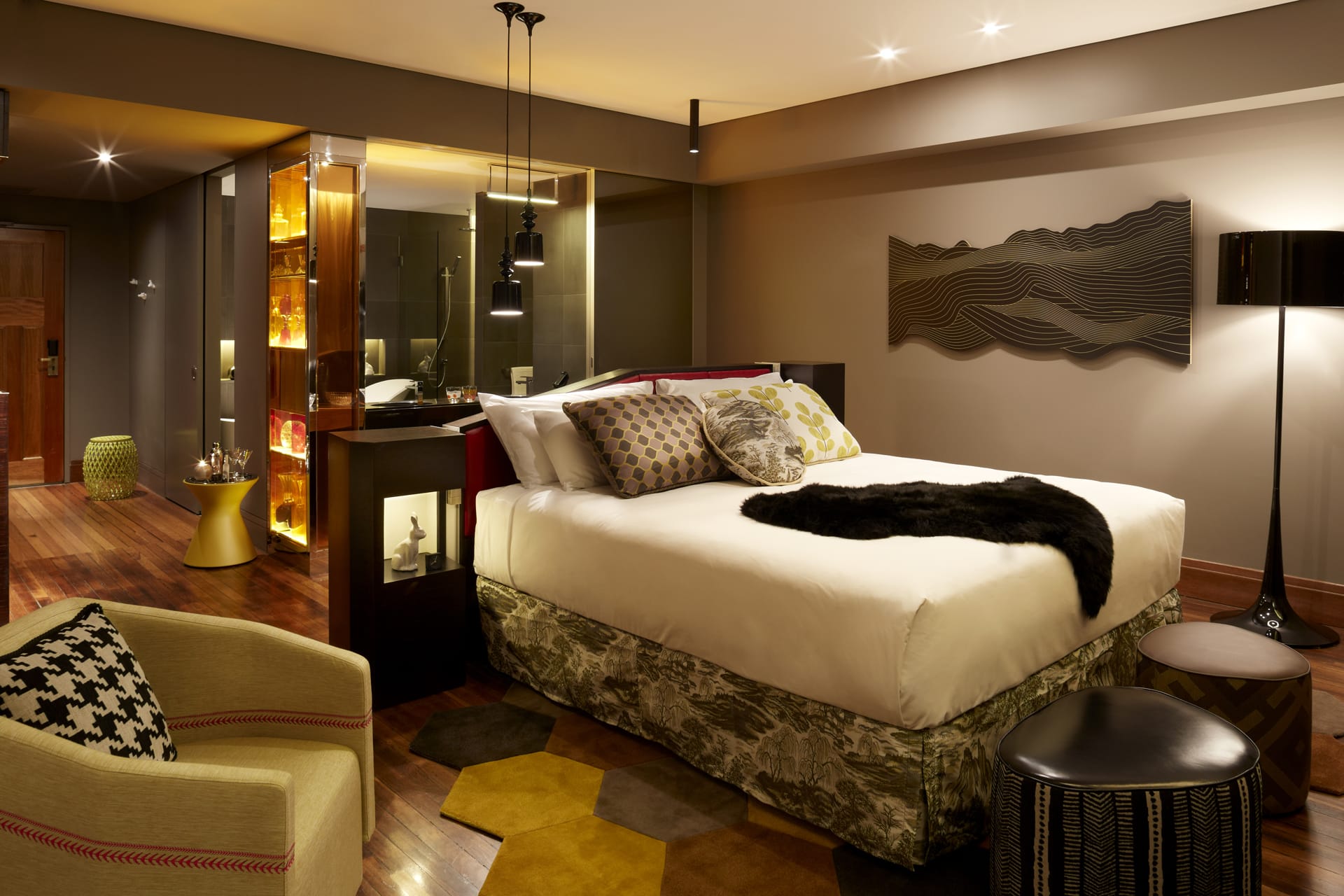2x EXECUTIVE KING ROOMS (INTERCONNECTING)