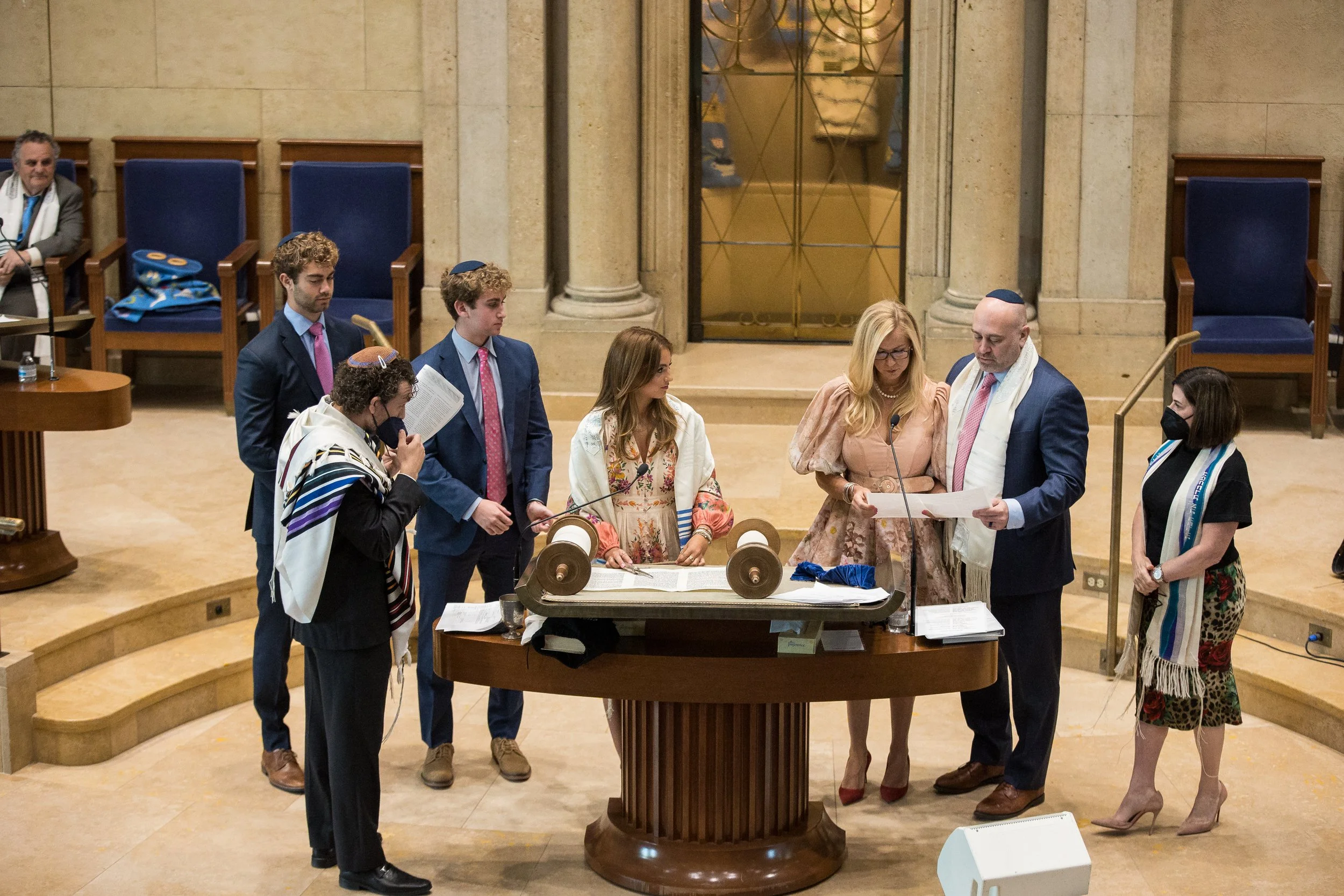 2022AbbySilvermanBatMitzvah4145R5A3959.jpg