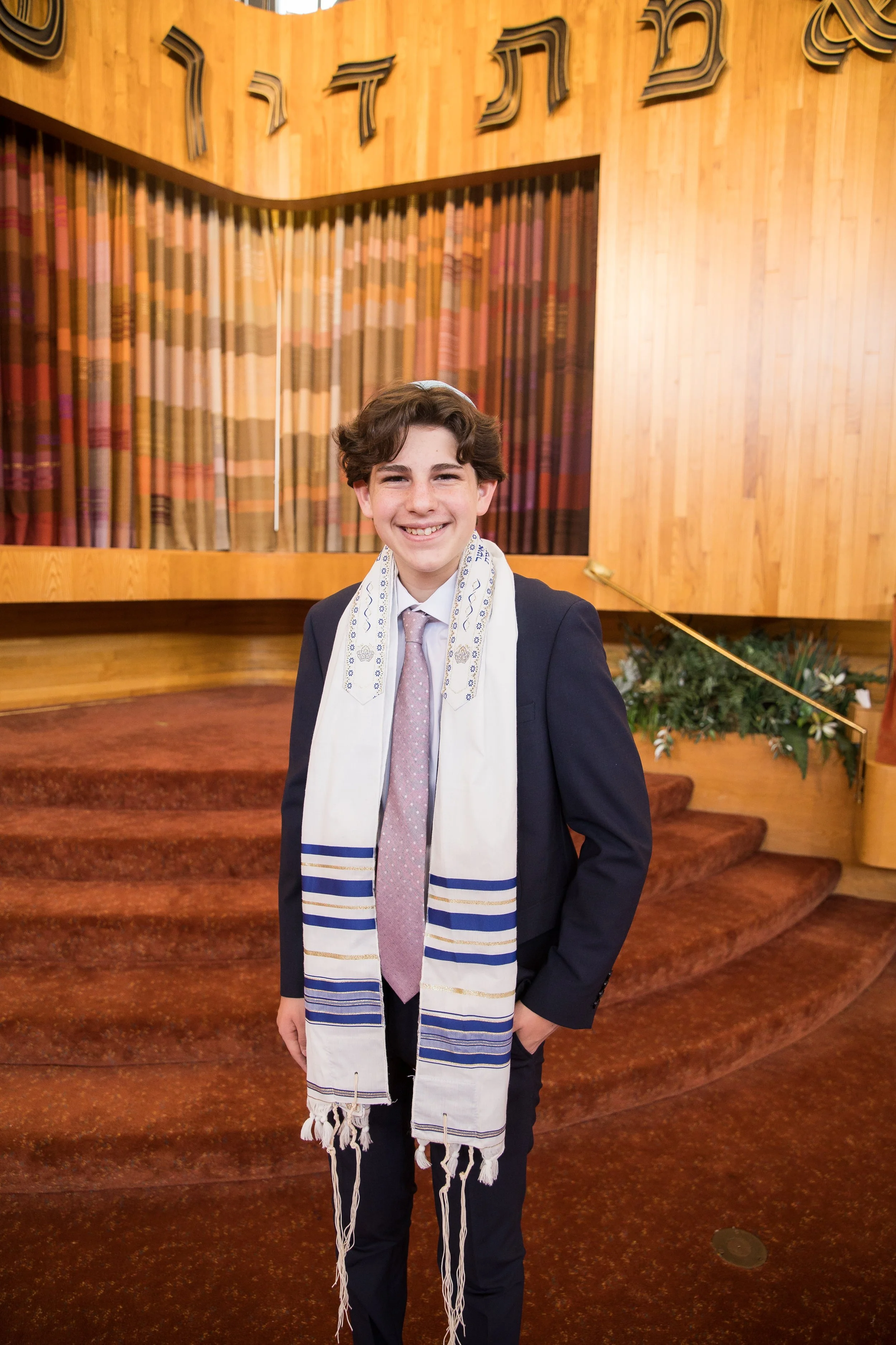 2022MatthewBinderBarMitzvah14IMG_1633.jpg
