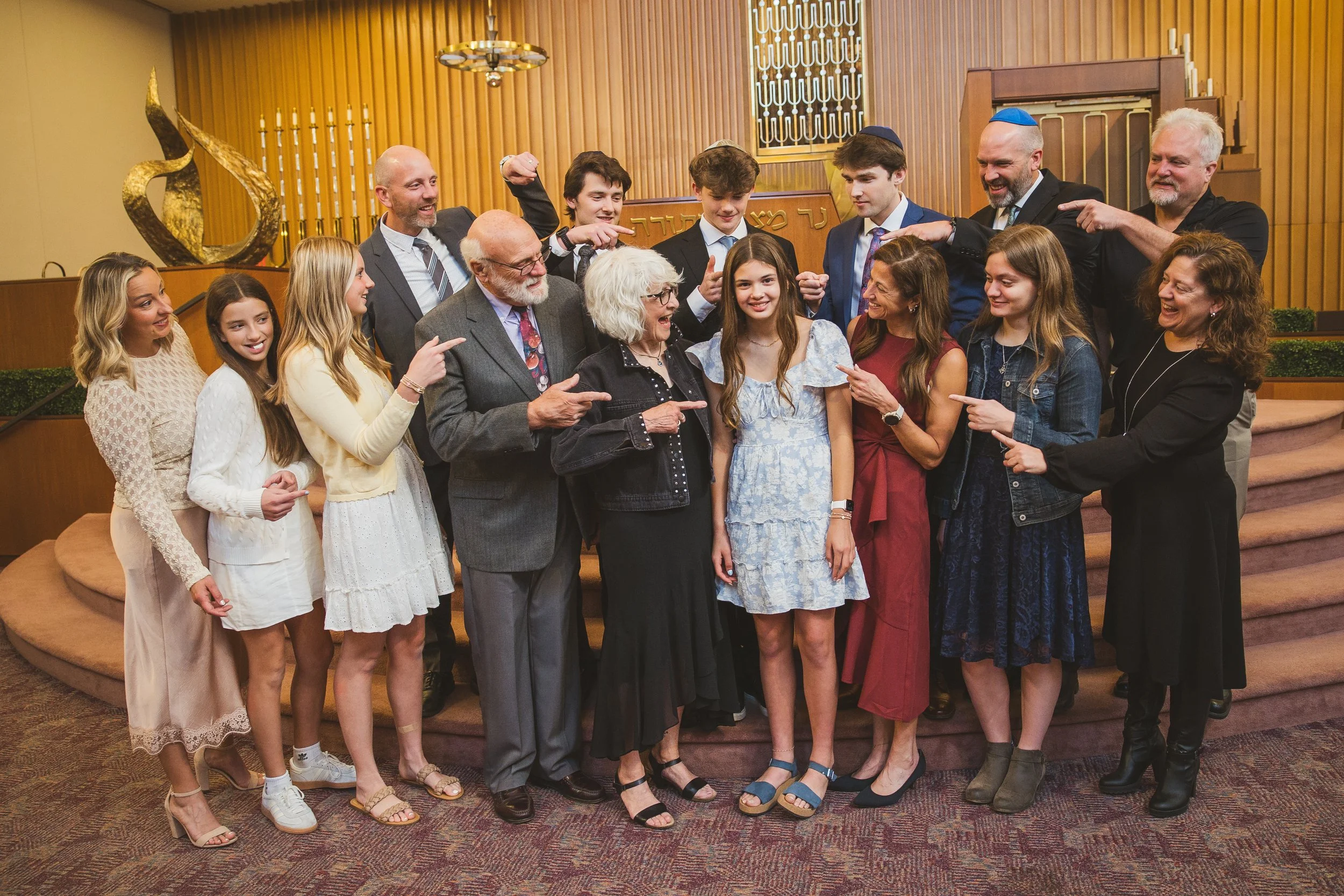 2025SamanthaDamroBatMitzvah_127_IMG_0376.jpg