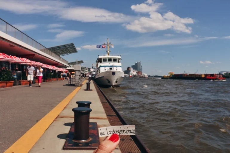die Landungsbrücke
