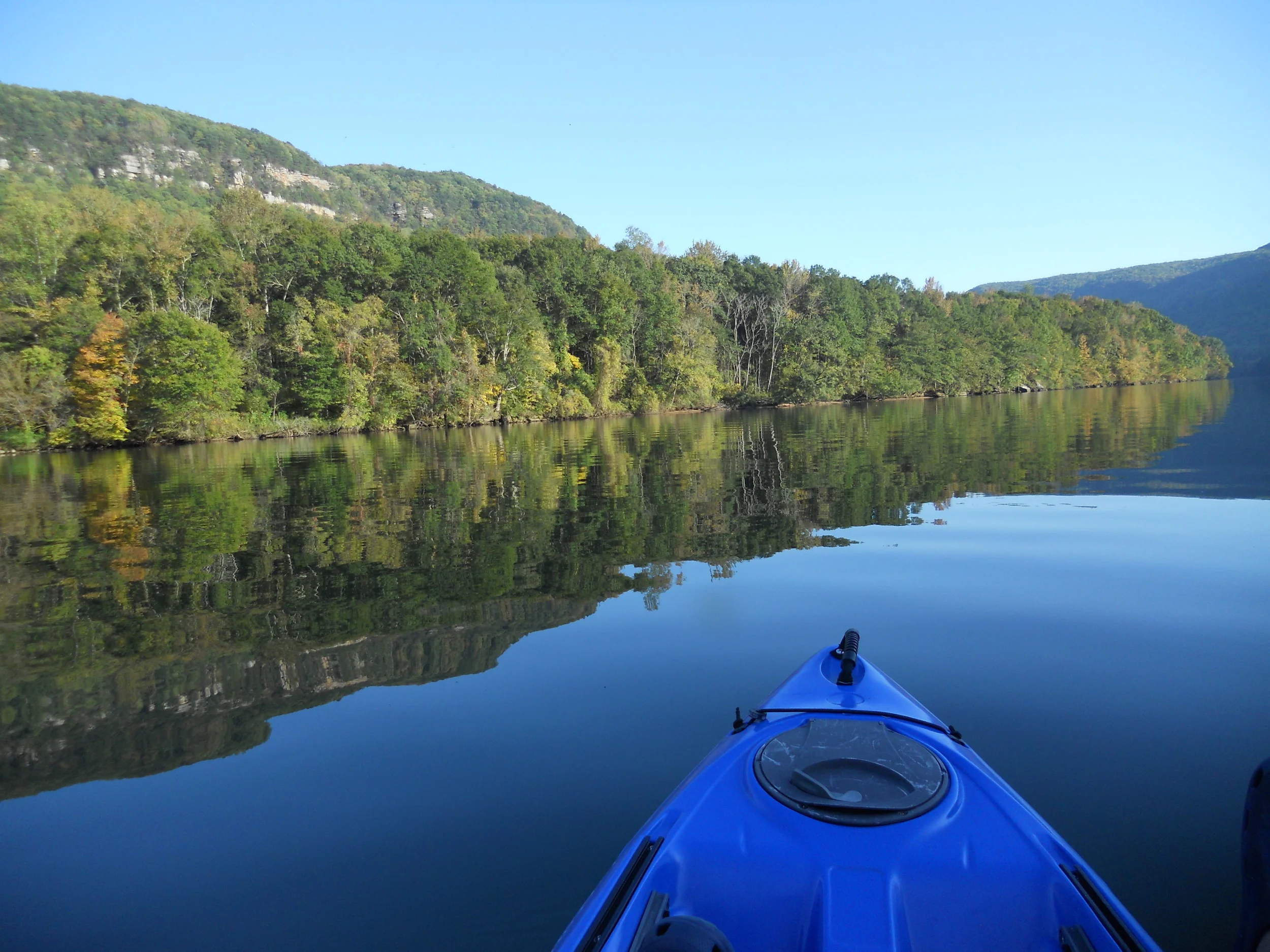 Tuesday, August 16: Sunset Paddle Through the Gorge 