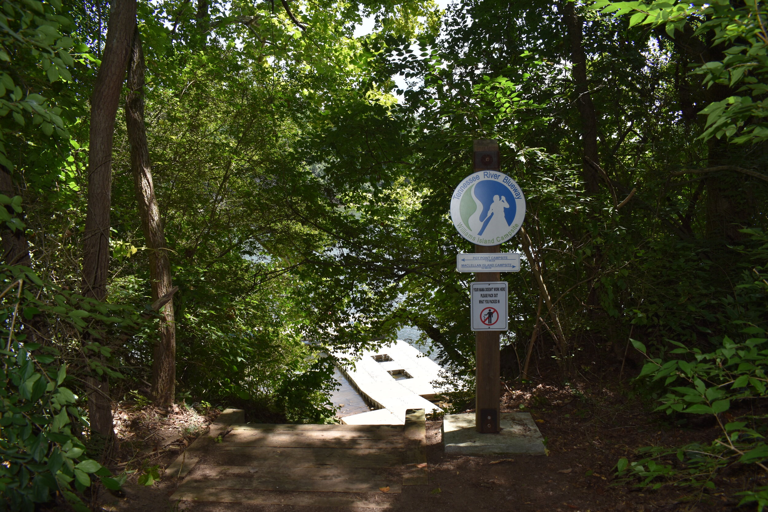 Williams Island Trailhead