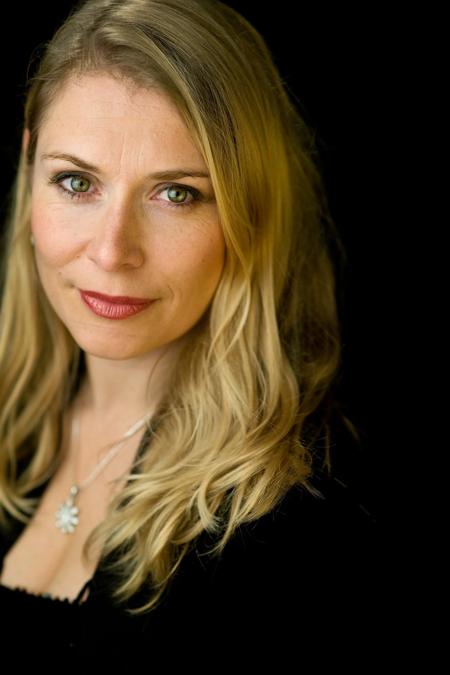 Elle van Rijn-1.jpg