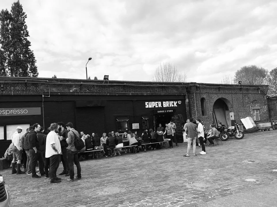 Magnums & motorbikes at UNFILTERED. Sun 15 May 2016.