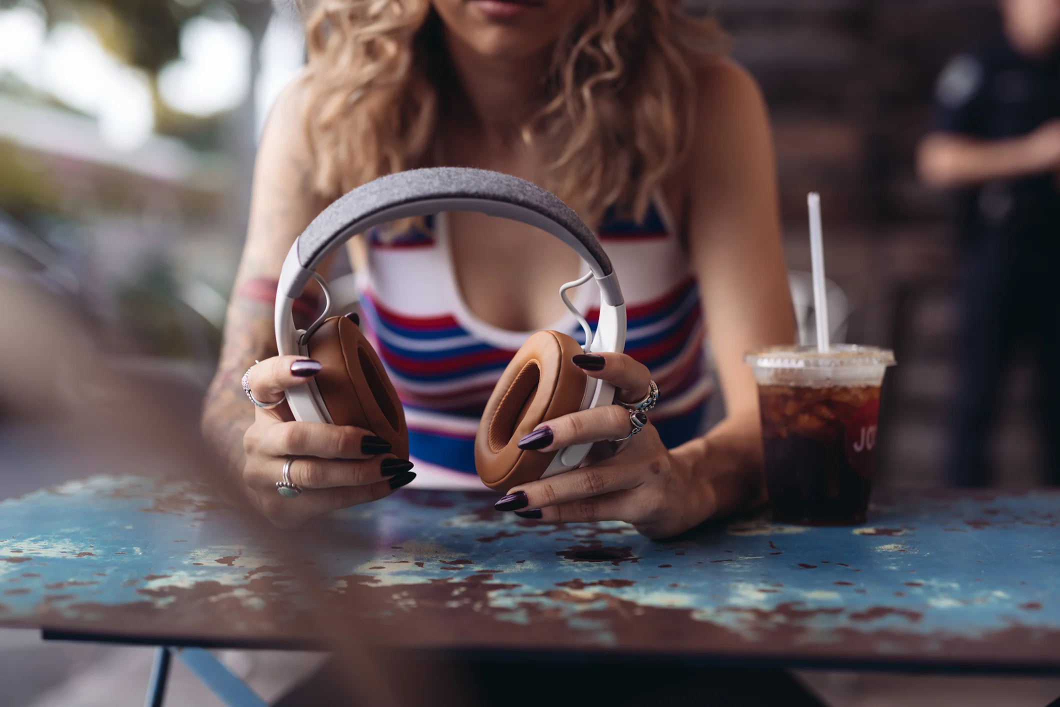 SKULLCANDY: Stay Loud