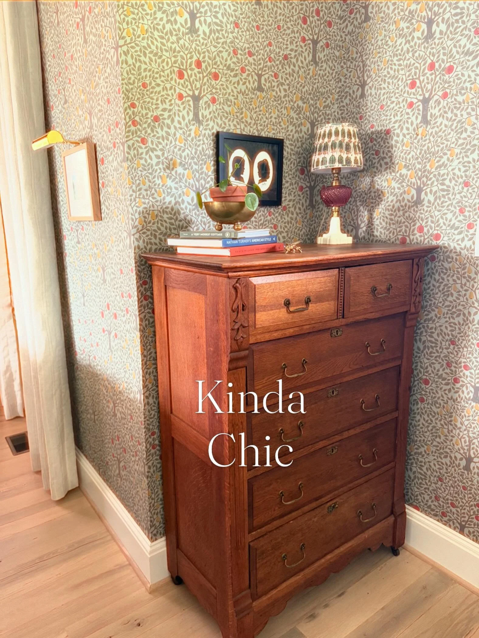Kinda chic to tuck a large chest into a little entry
