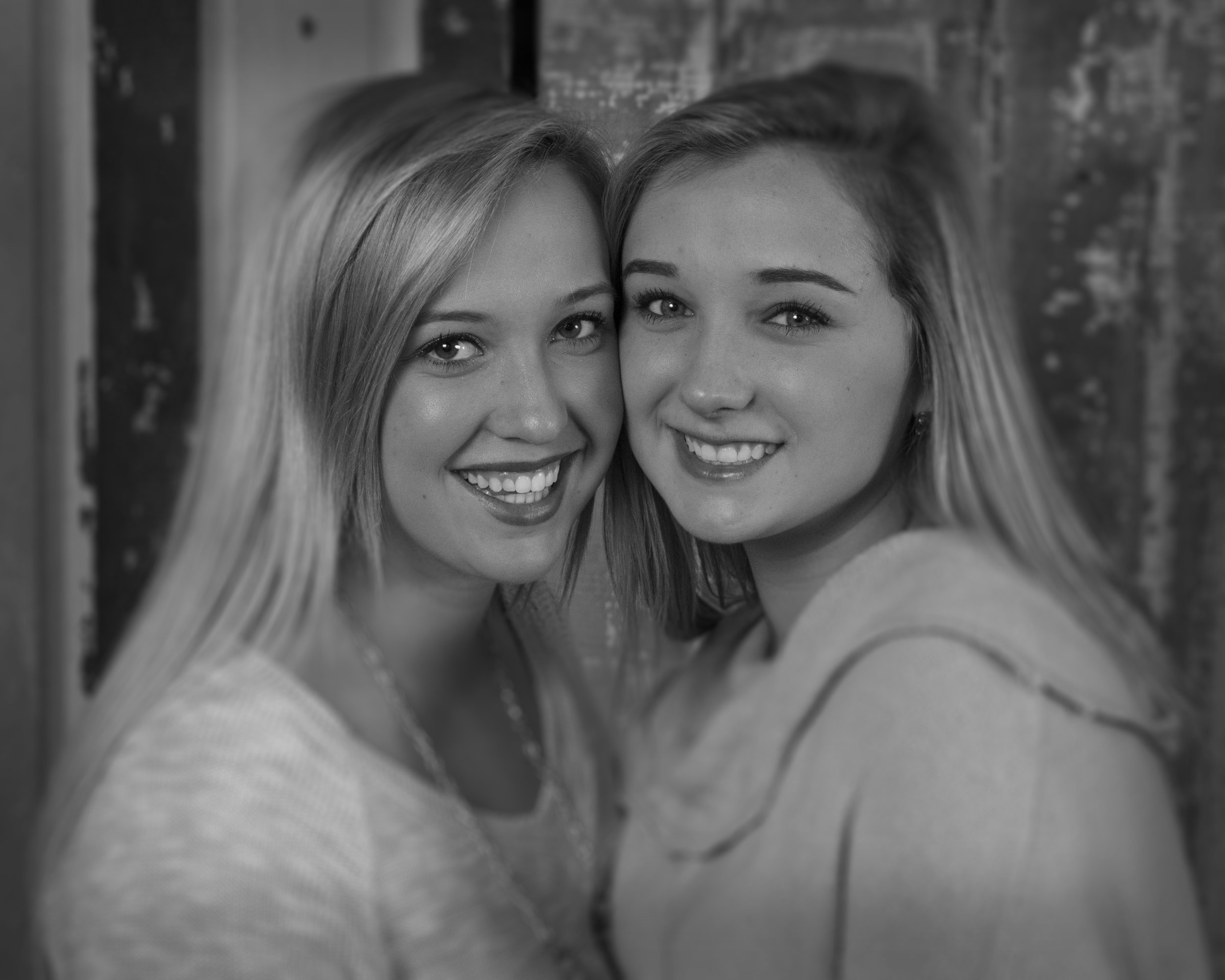 Select.01.35.37.bw.jpg