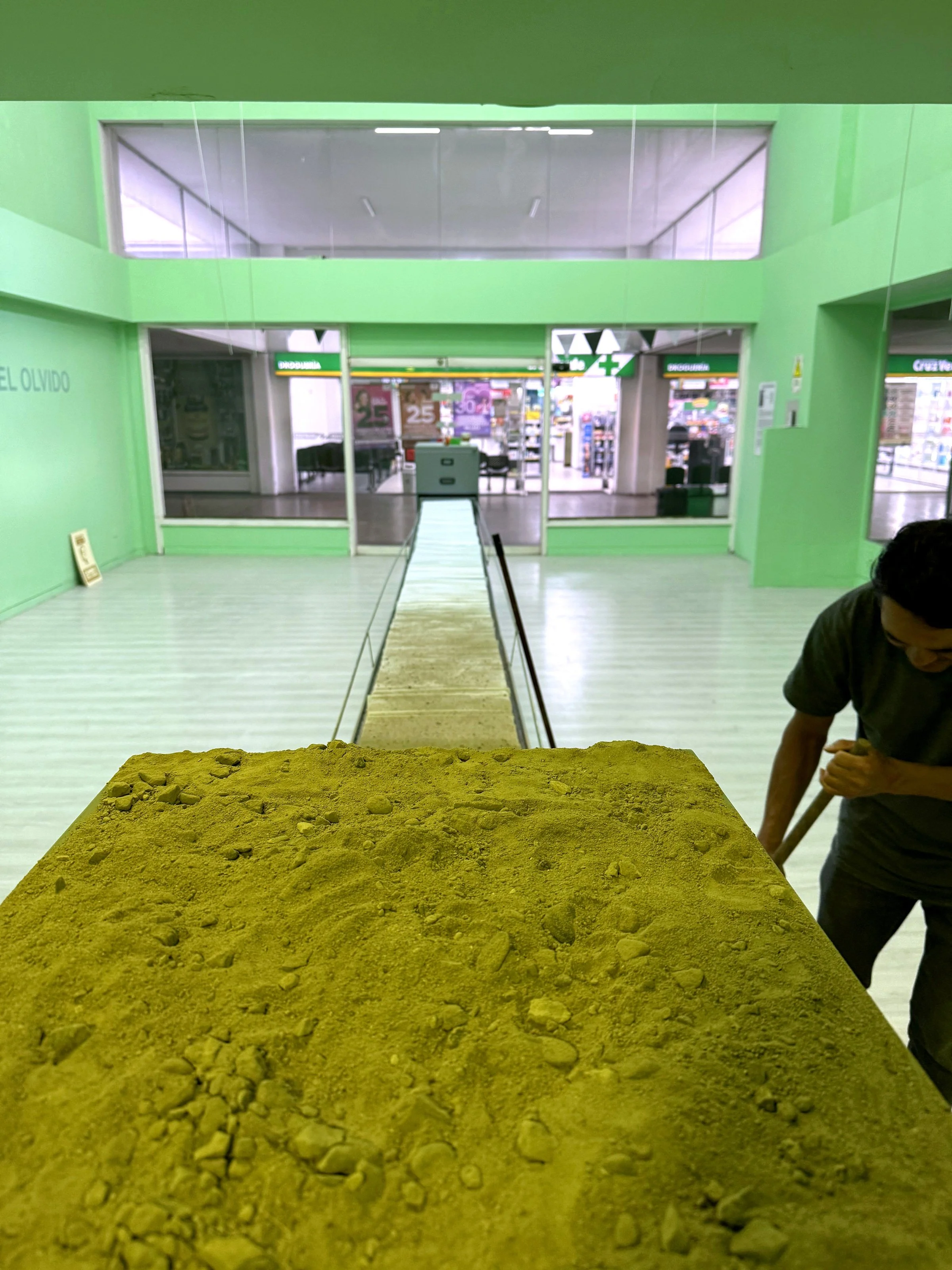 Mordiendo Polvo · Installing the filing cabinet · UN_FAIR, Centro Tequendama · Bogotá, Colombia, 2025