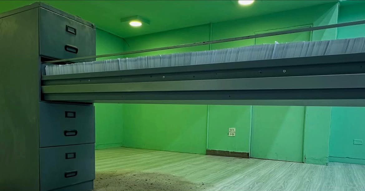 Mordiendo Polvo · Filing cabinet, side view · UN_FAIR, Centro Tequendama · Bogotá, Colombia, 2025