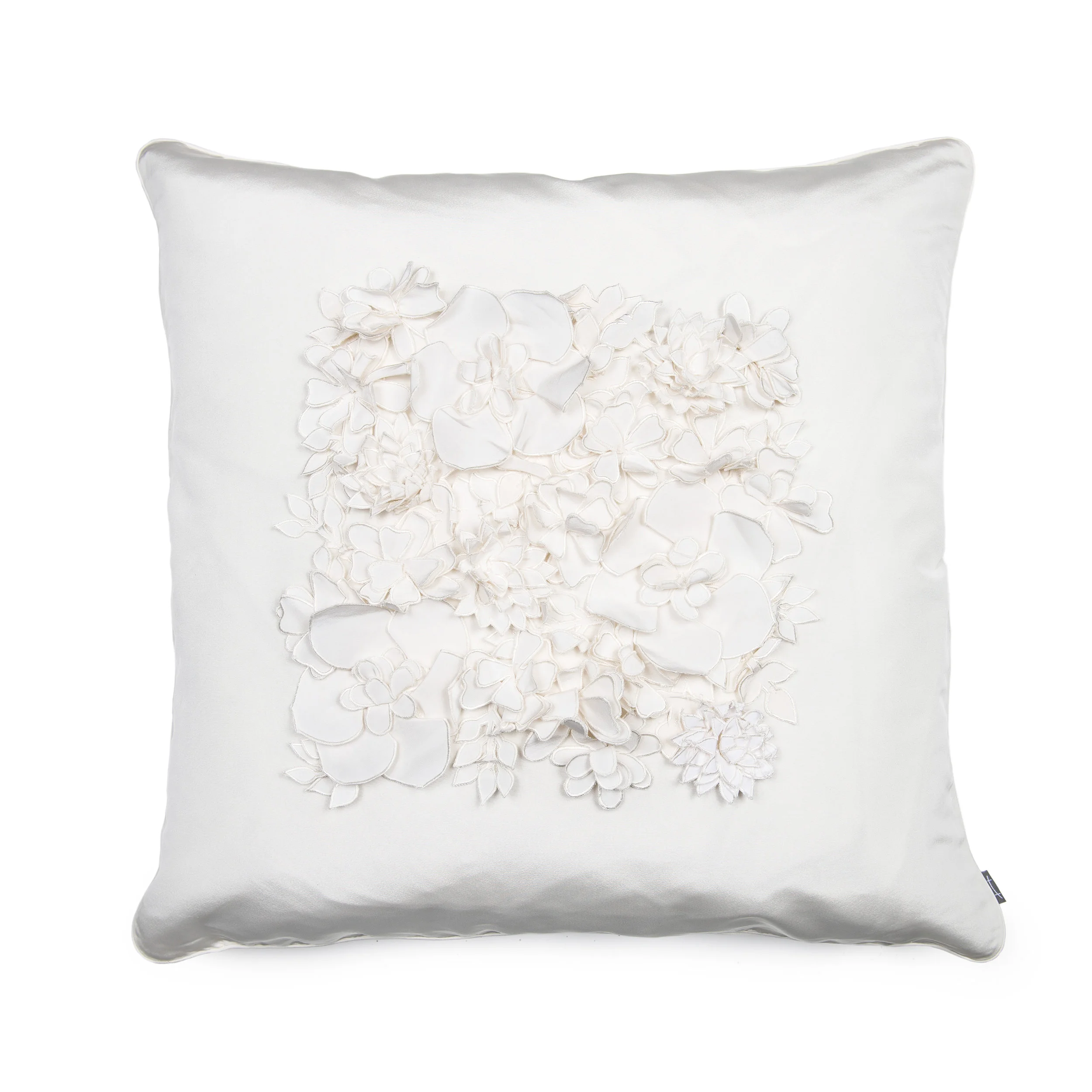ANK3314 25in WHITE SILK FAILLE CENTRE SQUARE 3D FLORAL APPLIQUE .jpg